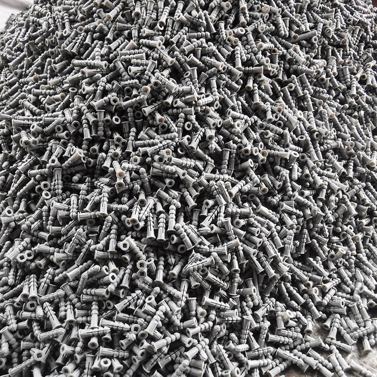 玻璃纖維在尼龍（Nylon）膨脹管的···